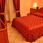 Sandra Hotel Rom