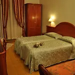 Hotel Sandra