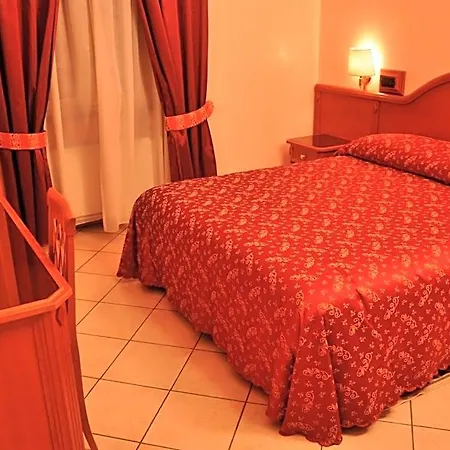 Hotel Sandra