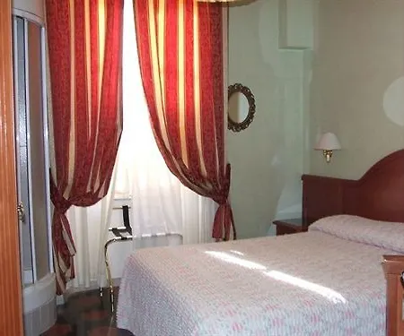 Sandra * Rome