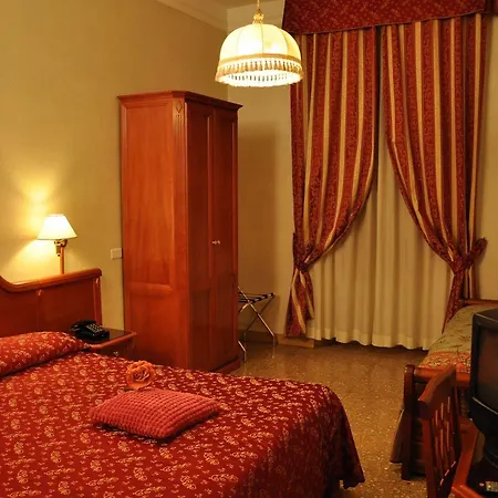 Hotel Sandra Rome