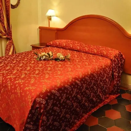 Sandra * Rome